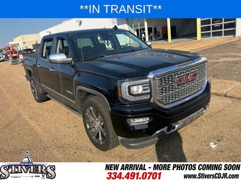 Used 2017 GMC Sierra 1500 Denali image 1