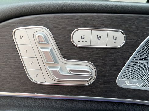 Used 2020 Mercedes-Benz GLS 580 4MATIC image 14