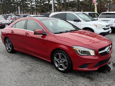 Used 2014 Mercedes-Benz CLA 250 image 3