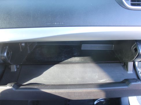 Used 2017 Toyota Camry SE w/ Moonroof Package image 49