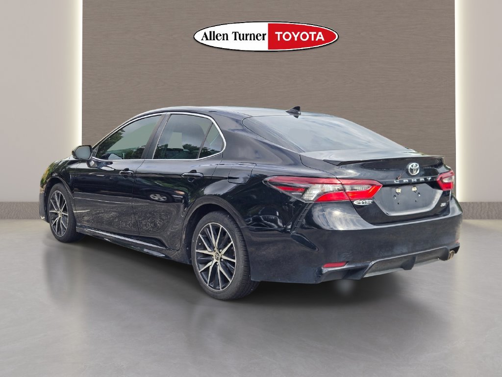 Used 2023 Toyota Camry SE w/ Convenience Package FWD image 8