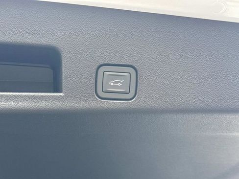 New 2026 GMC Acadia Denali w/ Super Cruise Package FWD image 14