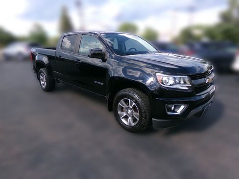 Used 2020 Chevrolet Colorado Z71 AWD/4WD image 1