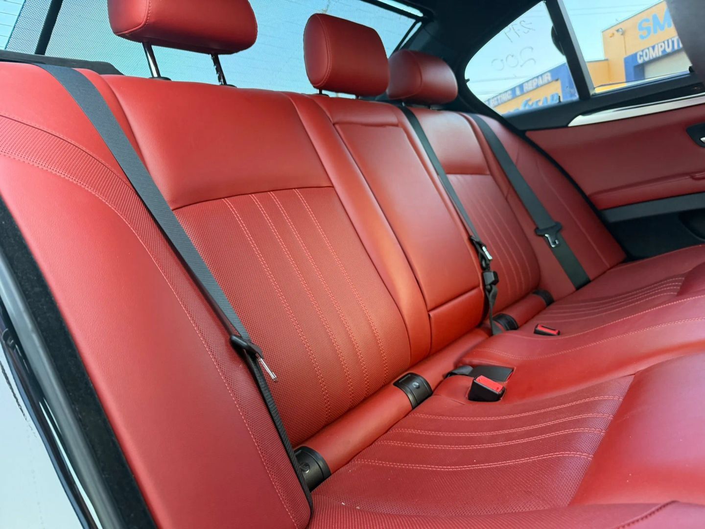 Used 2013 BMW M5 RWD image 18