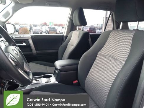 Used 2017 Toyota 4Runner SR5 image 24