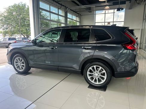 Used 2023 Honda CR-V EX-L image 11
