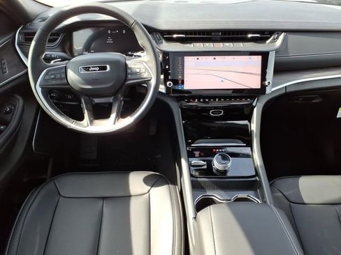 New 2026 Jeep Grand Cherokee L Limited AWD/4WD image 16
