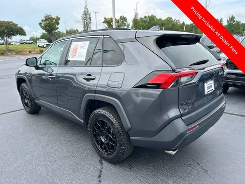 Used 2023 Toyota RAV4 XLE w/ Convenience Package FWD image 19