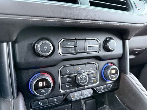 Used 2021 Chevrolet Tahoe LT w/ LT Signature Package image 21