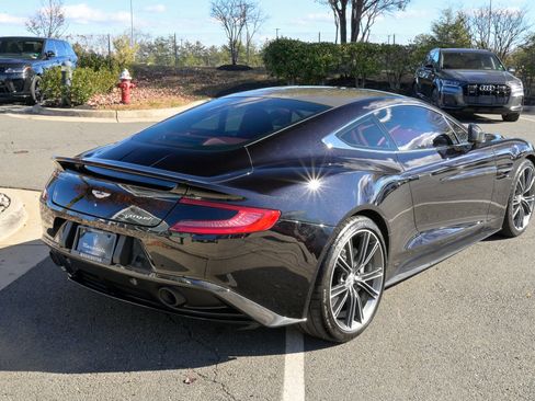 Used 2014 Aston Martin Vanquish Coupe image 5