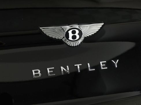 Certified 2023 Bentley Bentayga Extended Wheelbase image 15