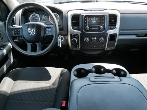 Used 2019 RAM 1500 Warlock AWD/4WD image 10