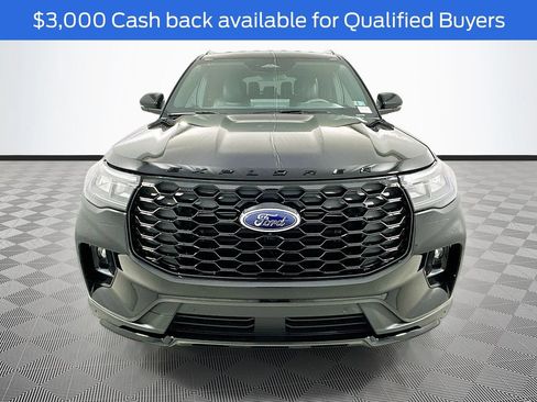 New 2026 Ford Explorer ST-Line w/ ST-Line Street Pack AWD/4WD image 2