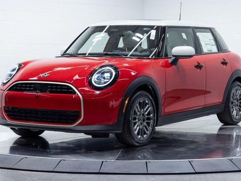 New 2026 MINI Cooper 4-Door Hardtop image 6
