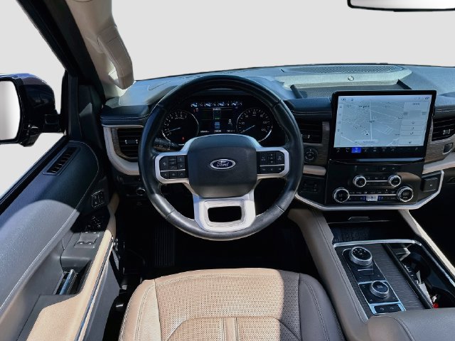 Used 2022 Ford Expedition Limited AWD/4WD image 24