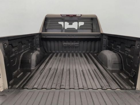 Used 2026 GMC Sierra 1500 AT4 w/ AT4 Premium Package AWD/4WD image 17