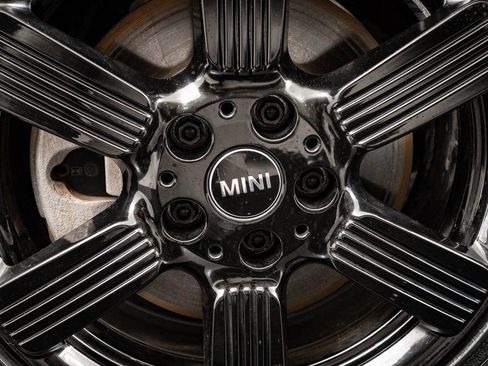 Used 2023 MINI Cooper S image 8