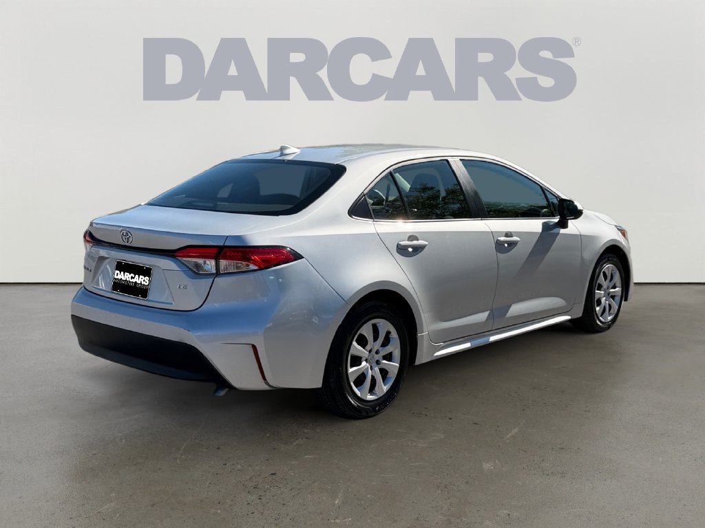 Used 2025 Toyota Corolla LE FWD image 7