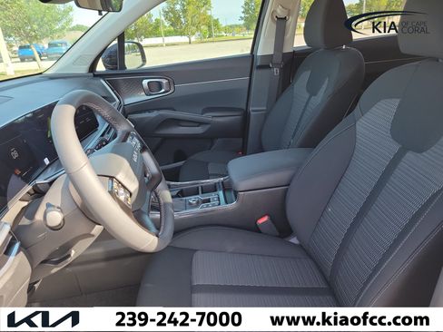 New 2026 Kia Sorento LX FWD image 16