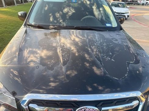 Used 2017 Subaru Forester 2.5i Premium w/ All-Weather Package AWD/4WD image 3