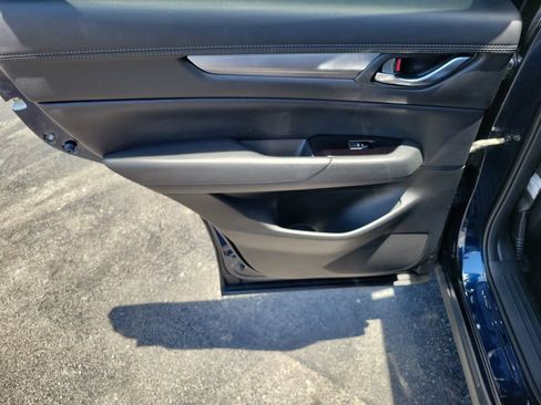 Used 2021 MAZDA CX-5 Touring FWD image 19