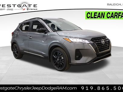 Used 2022 Nissan Kicks SR