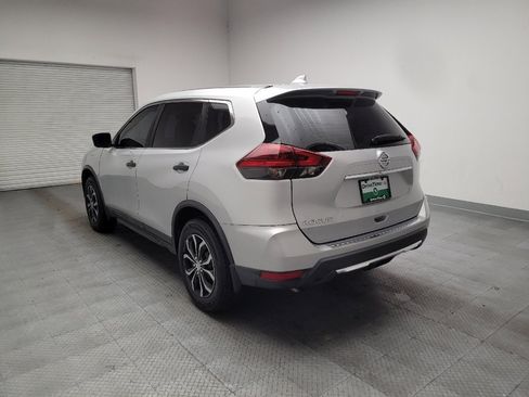 Used 2020 Nissan Rogue S FWD image 5
