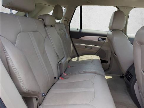 Used 2014 Lincoln MKX FWD image 24