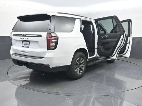 Used 2023 Chevrolet Tahoe Z71 w/ Luxury Package AWD/4WD image 52