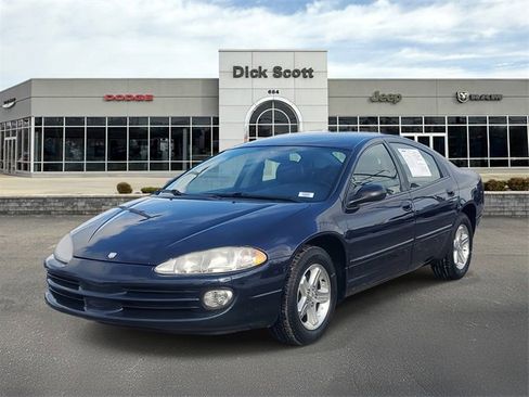 Used 2002 Dodge Intrepid ES image 2