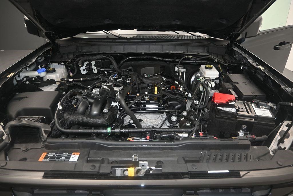 Used 2024 Ford Bronco Outer Banks AWD/4WD image 13
