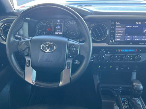 Certified 2022 Toyota Tacoma TRD Pro AWD/4WD image 11