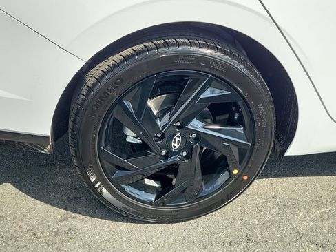 New 2026 Hyundai Elantra Sport FWD image 26