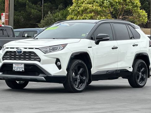 Used 2021 Toyota RAV4 XSE AWD/4WD image 11