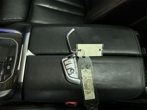 Used 2019 BMW X5 xDrive40i w/ Premium Package 2 image 35