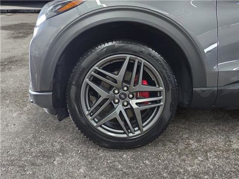 Certified 2025 Ford Explorer ST-Line w/ ST-Line Street Pack image 14