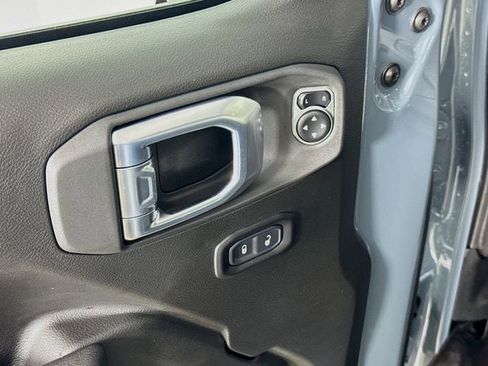 New 2026 Jeep Gladiator Sport image 20