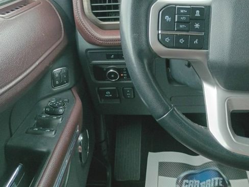 Used 2024 Ford Expedition Limited RWD image 8