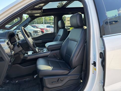New 2026 Ford F150 Lariat w/ Equipment Group 501A Mid AWD/4WD image 9