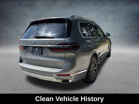 Used 2024 BMW X7 xDrive40i AWD/4WD image 7