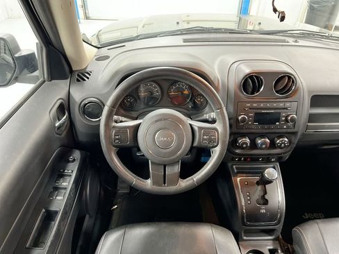 Used 2017 Jeep Patriot Sport w/ Power Value Group image 11