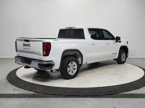 Used 2024 GMC Sierra 1500 SLE AWD/4WD image 8