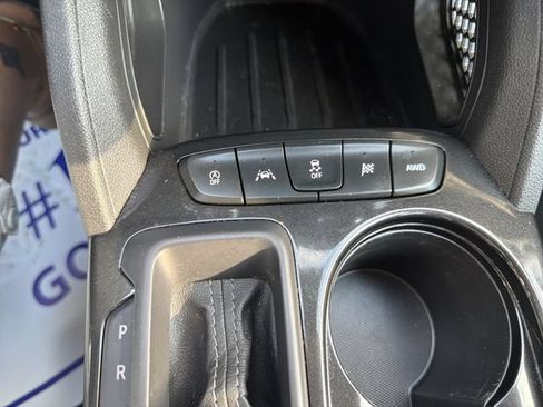 Used 2025 Chevrolet TrailBlazer LT AWD/4WD image 35