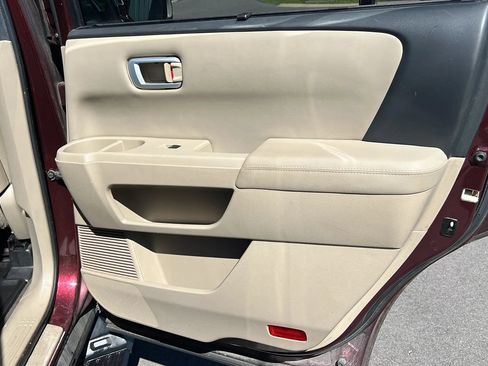 Used 2013 Honda Pilot Touring image 21