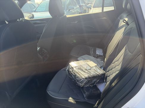 New 2026 Volkswagen Tiguan SEL R-Line image 13