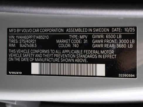 New 2026 Volvo XC90 T8 Ultra w/ Protection Package Premier AWD/4WD image 17