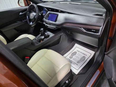 Used 2019 Cadillac XT4 Sport AWD/4WD image 7