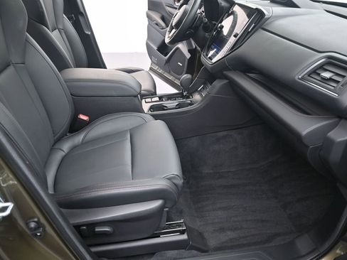 Certified 2025 Subaru Ascent Bronze Edition AWD/4WD image 19