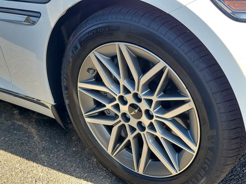 Used 2026 Genesis G80 2.5T AWD/4WD image 4