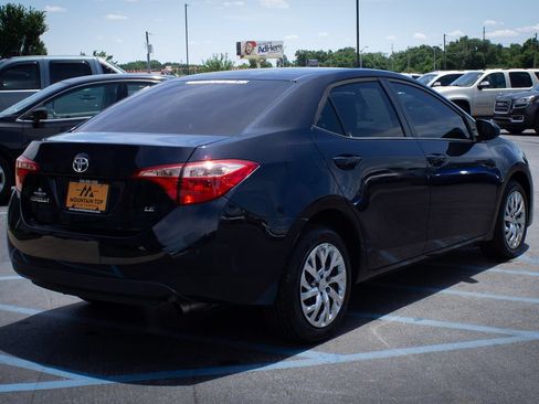 Used 2019 Toyota Corolla LE FWD image 10